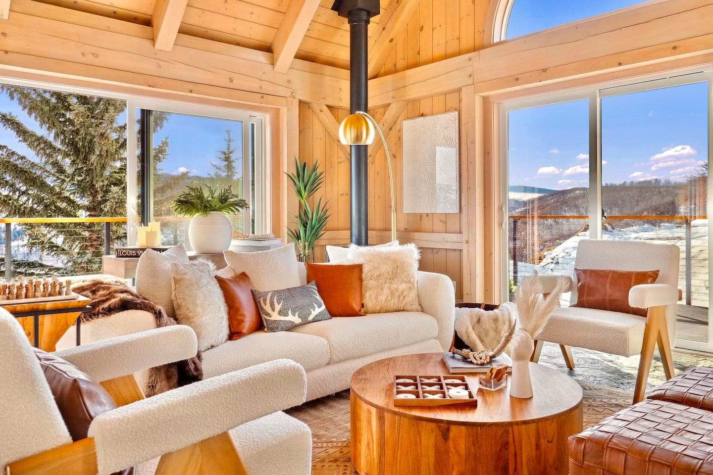 Beautiful Alpine Retreat — photo 2